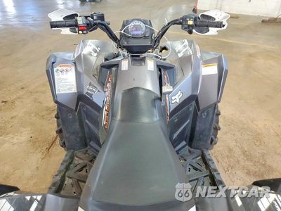 Piąte zdjęcie samochodu w środku: 2017 POLARIS SCRAMBLER ATV VIN:4XASVE950HA646870 - miniatura