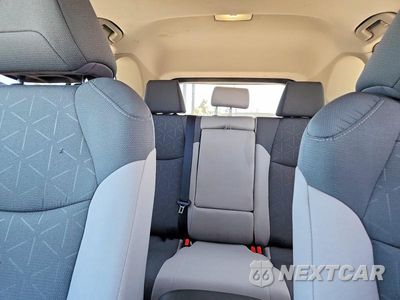 Zdjęcie 10 z 13 samochodu: 2025 TOYOTA RAV4 HYBRID XLE VIN:4T3RWRFV0SU170144 - miniatura