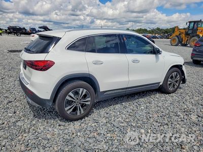 Trzecie zdjęcie samochodu z tyłu: 2024 MERCEDES-BENZ GLA 250 VIN:W1N4N4GB7RJ621320 - miniatura