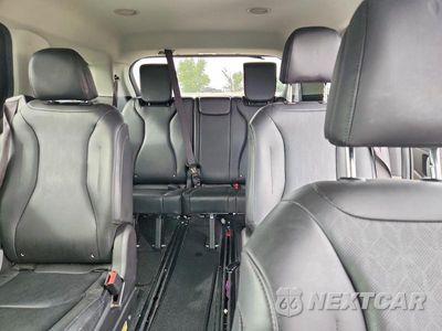 Zdjęcie 10 z 14 samochodu: 2025 KIA CARNIVAL EX VIN:KNDNC5KA1S6032715 - miniatura
