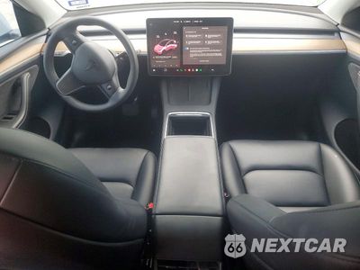 Zdjęcie 8 z 13 samochodu: 2023 TESLA MODEL Y VIN:7SAYGDEE4PA117540 - miniatura