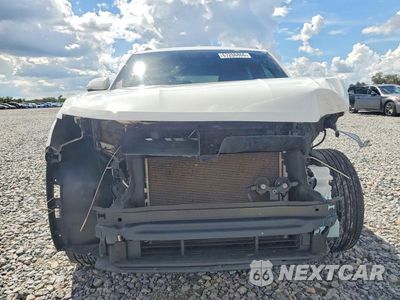 Piąte zdjęcie samochodu w środku: 2022 VOLKSWAGEN ATLAS CROSS SPORT SE VIN:1V2WC2CA9NC230612 - miniatura