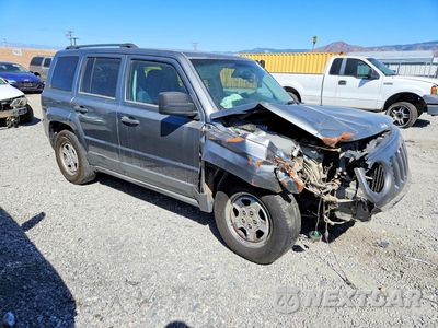 Czwarte zdjęcie samochodu z boku: 2013 JEEP PATRIOT SPORT VIN:1C4NJPBA0DD108912 - miniatura