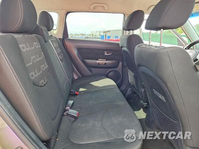 Zdjęcie 10 z 12 samochodu: 2013 KIA SOUL + VIN:KNDJT2A65D7508441 - miniatura