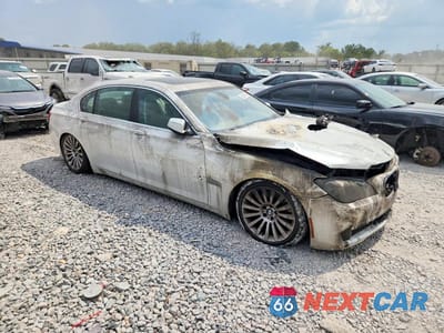 Czwarte zdjęcie samochodu z boku: 2012 BMW 750 LI VIN:WBAKB8C58CC963690 - miniatura