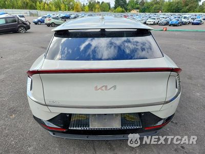 Zdjęcie 6 z 13 samochodu: 2024 KIA EV6 WIND VIN:KNDC3DLCXR5182758 - miniatura