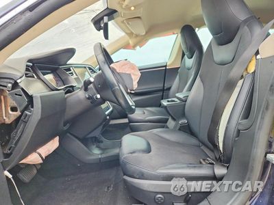 Zdjęcie 7 z 12 samochodu: 2015 TESLA MODEL S 85D VIN:5YJSA1H25FFP77950 - miniatura