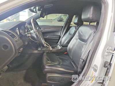 Zdjęcie 7 z 12 samochodu: 2013 CHRYSLER 300C VIN:2C3CCAET0DH650515 - miniatura