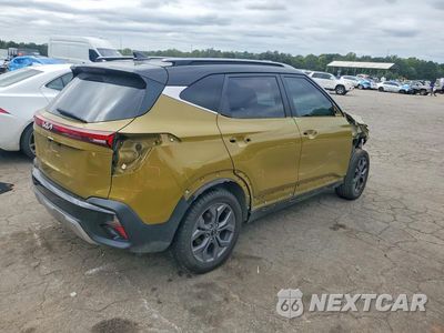 Trzecie zdjęcie samochodu z tyłu: 2024 KIA SELTOS S VIN:KNDEU2AA3R7555557 - miniatura