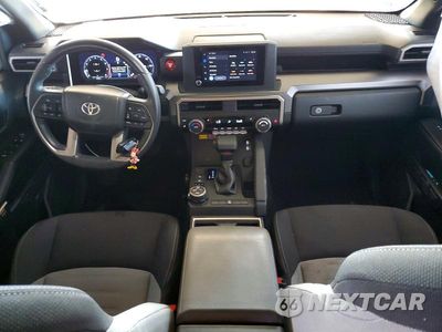 Zdjęcie 8 z 12 samochodu: 2025 TOYOTA 4RUNNER TRD OFF-ROAD VIN:JTEVA5BR9S5001967 - miniatura