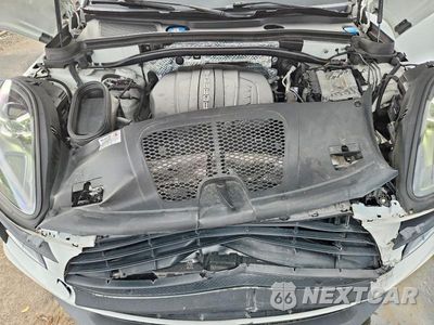 Zdjęcie 11 z 12 samochodu: 2020 PORSCHE MACAN VIN:WP1AA2A5XLLB05329 - miniatura