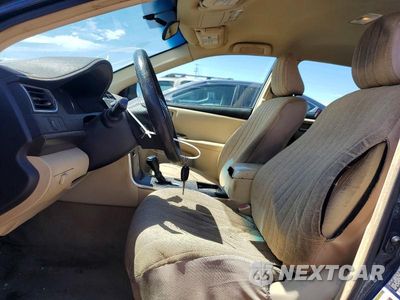 Zdjęcie 7 z 12 samochodu: 2017 TOYOTA CAMRY LE VIN:4T1BF1FK1HU746530 - miniatura