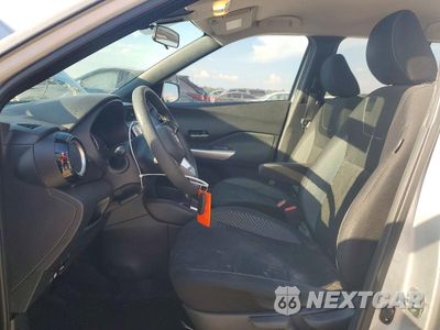Zdjęcie 7 z 14 samochodu: 2020 NISSAN KICKS SV VIN:3N1CP5CV2LL506310 - miniatura