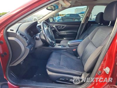 Zdjęcie 7 z 12 samochodu: 2017 NISSAN ALTIMA 2.5 VIN:1N4AL3AP5HC185011 - miniatura