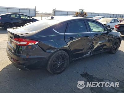 Trzecie zdjęcie samochodu z tyłu: 2020 FORD FUSION SE VIN:3FA6P0HD8LR181338 - miniatura