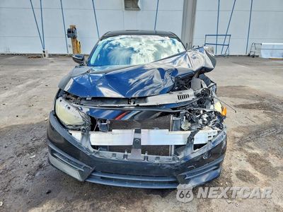 Piąte zdjęcie samochodu w środku: 2018 HONDA CIVIC LX VIN:2HGFC2F58JH562503 - miniatura