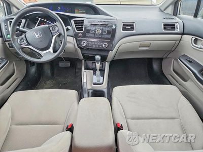 Zdjęcie 8 z 12 samochodu: 2013 HONDA CIVIC LX VIN:19XFB2F55DE203093 - miniatura