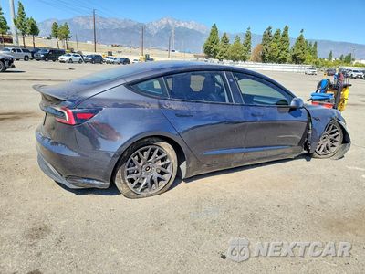 Trzecie zdjęcie samochodu z tyłu: 2024 TESLA MODEL 3 VIN:5YJ3E1EA6RF747395 - miniatura