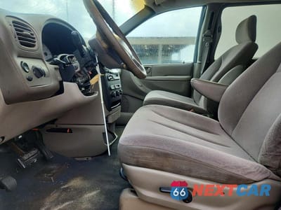 Zdjęcie 7 z 13 samochodu: 2002 DODGE GRAND CARAVAN SPORT VIN:2B8GP44302R560207 - miniatura