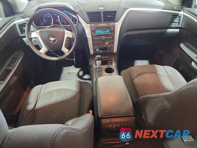 Zdjęcie 8 z 13 samochodu: 2010 CHEVROLET TRAVERSE LT VIN:1GNLVFED4AJ218913 - miniatura
