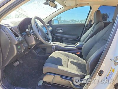 Zdjęcie 7 z 13 samochodu: 2019 HONDA HR-V EX VIN:3CZRU5H5XKM705228 - miniatura