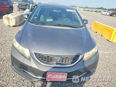 Piąte zdjęcie samochodu w środku: 2013 HONDA CIVIC LX VIN:19XFB2F52DE218330 - miniatura