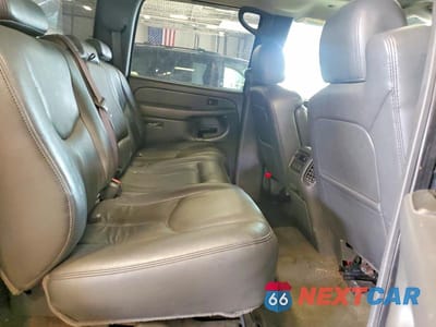 Zdjęcie 10 z 13 samochodu: 2006 CHEVROLET SILVERADO K1500 VIN:2GCEK13N761184136 - miniatura