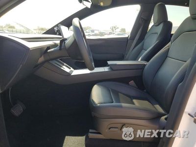 Zdjęcie 7 z 13 samochodu: 2026 TESLA MODEL Y VIN:7SAYGDEE5TF651661 - miniatura