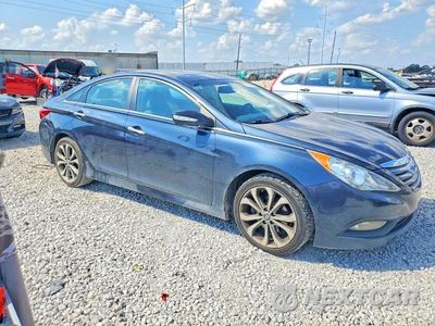Czwarte zdjęcie samochodu z boku: 2014 HYUNDAI SONATA SE 2.0T VIN:5NPEC4AB7EH866079 - miniatura
