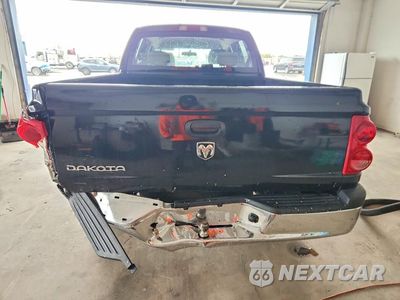 Zdjęcie 6 z 12 samochodu: 2008 DODGE DAKOTA SXT VIN:1D3HE38K28S552845 - miniatura