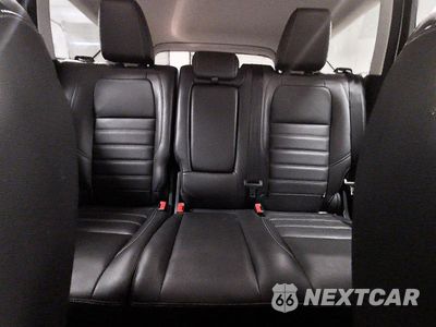 Zdjęcie 10 z 13 samochodu: 2017 FORD ESCAPE TITANIUM VIN:1FMCU9J90HUB77280 - miniatura