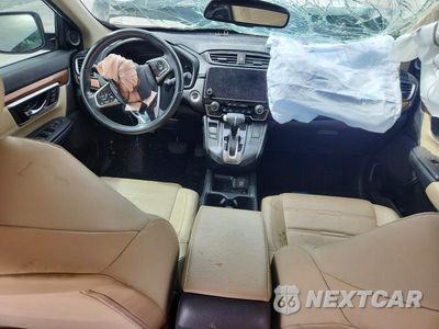Zdjęcie 8 z 14 samochodu: 2019 HONDA CR-V EXL VIN:7FARW1H84KE025921 - miniatura