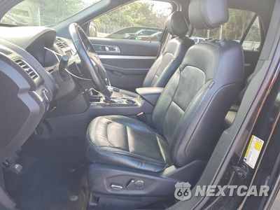 Zdjęcie 7 z 13 samochodu: 2017 FORD EXPLORER XLT VIN:1FM5K7D87HGE09703 - miniatura