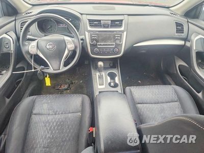 Zdjęcie 8 z 12 samochodu: 2018 NISSAN ALTIMA 2.5 S VIN:1N4AL3AP2JC156880 - miniatura