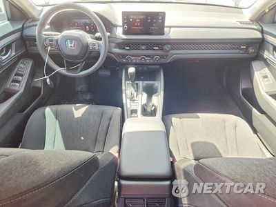Zdjęcie 8 z 12 samochodu: 2026 HONDA ACCORD SE VIN:1HGCY1F49TA007535 - miniatura