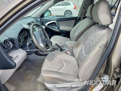 Zdjęcie 7 z 12 samochodu: 2009 TOYOTA RAV4 BASE VIN:JTMZF33V795000849 - miniatura