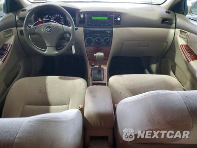 Zdjęcie 8 z 12 samochodu: 2005 TOYOTA COROLLA LE VIN:1NXBR32E95Z342602 - miniatura