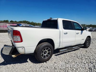 Trzecie zdjęcie samochodu z tyłu: 2019 RAM 1500 BIG HORN/LONE STAR VIN:1C6RREFT7KN836056 - miniatura