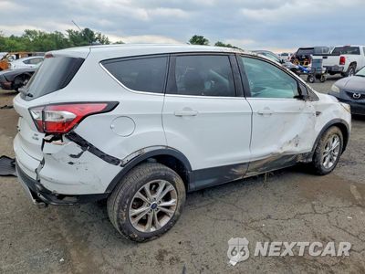 Trzecie zdjęcie samochodu z tyłu: 2017 FORD ESCAPE SE VIN:1FMCU9G92HUB85212 - miniatura