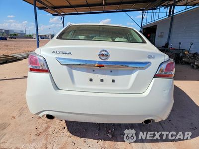 Zdjęcie 6 z 12 samochodu: 2015 NISSAN ALTIMA 2.5 SV VIN:1N4AL3AP3FC589390 - miniatura