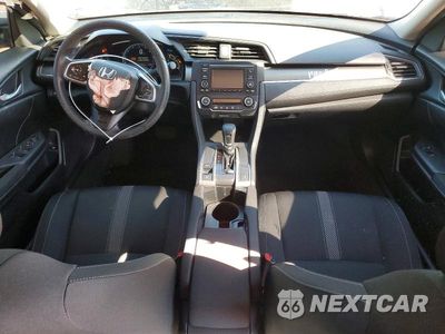 Zdjęcie 8 z 12 samochodu: 2019 HONDA CIVIC LX VIN:2HGFC2F61KH587771 - miniatura