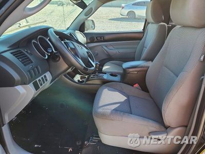 Zdjęcie 7 z 13 samochodu: 2012 TOYOTA TACOMA BASE VIN:5TFPX4EN6CX009187 - miniatura