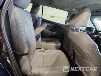 Zdjęcie 11 z 14 samochodu: 2021 TOYOTA HIGHLANDER LIMITED VIN:5TDDZRBH0MS148764 - miniatura