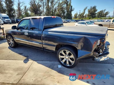 Drugie zdjęcie samochodu z przodu: 2003 GMC NEW SIERRA C1500 VIN:2GTEC19T331307008 - miniatura