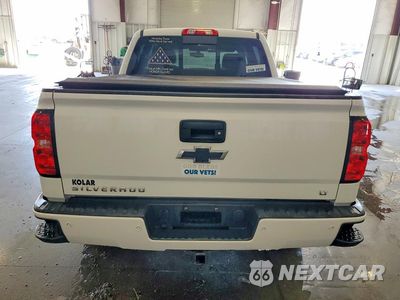 Zdjęcie 6 z 12 samochodu: 2018 CHEVROLET SILVERADO K1500 LT VIN:3GCUKREC3JG382153 - miniatura