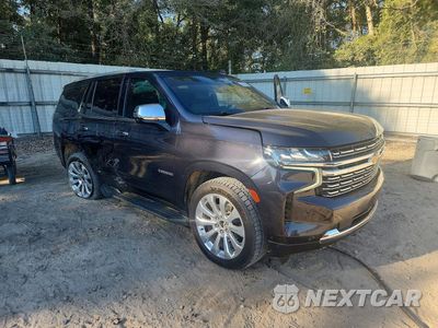 Czwarte zdjęcie samochodu z boku: 2023 CHEVROLET TAHOE K1500 PREMIER VIN:1GNSKSKT7PR458167 - miniatura