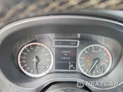 Zdjęcie 9 z 13 samochodu: 2018 INFINITI QX30 LUXURY VIN:SJKCH5CR7JA058015 - miniatura