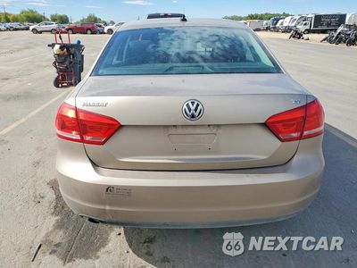 Zdjęcie 6 z 12 samochodu: 2015 VOLKSWAGEN PASSAT S VIN:1VWAT7A38FC046855 - miniatura