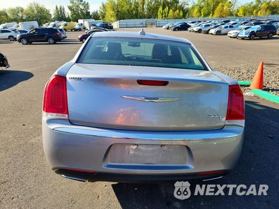 Zdjęcie 6 z 12 samochodu: 2015 CHRYSLER 300C VIN:2C3CCAEGXFH859332 - miniatura