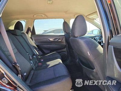 Zdjęcie 10 z 12 samochodu: 2018 NISSAN ROGUE SV VIN:5N1AT2MT7JC746596 - miniatura